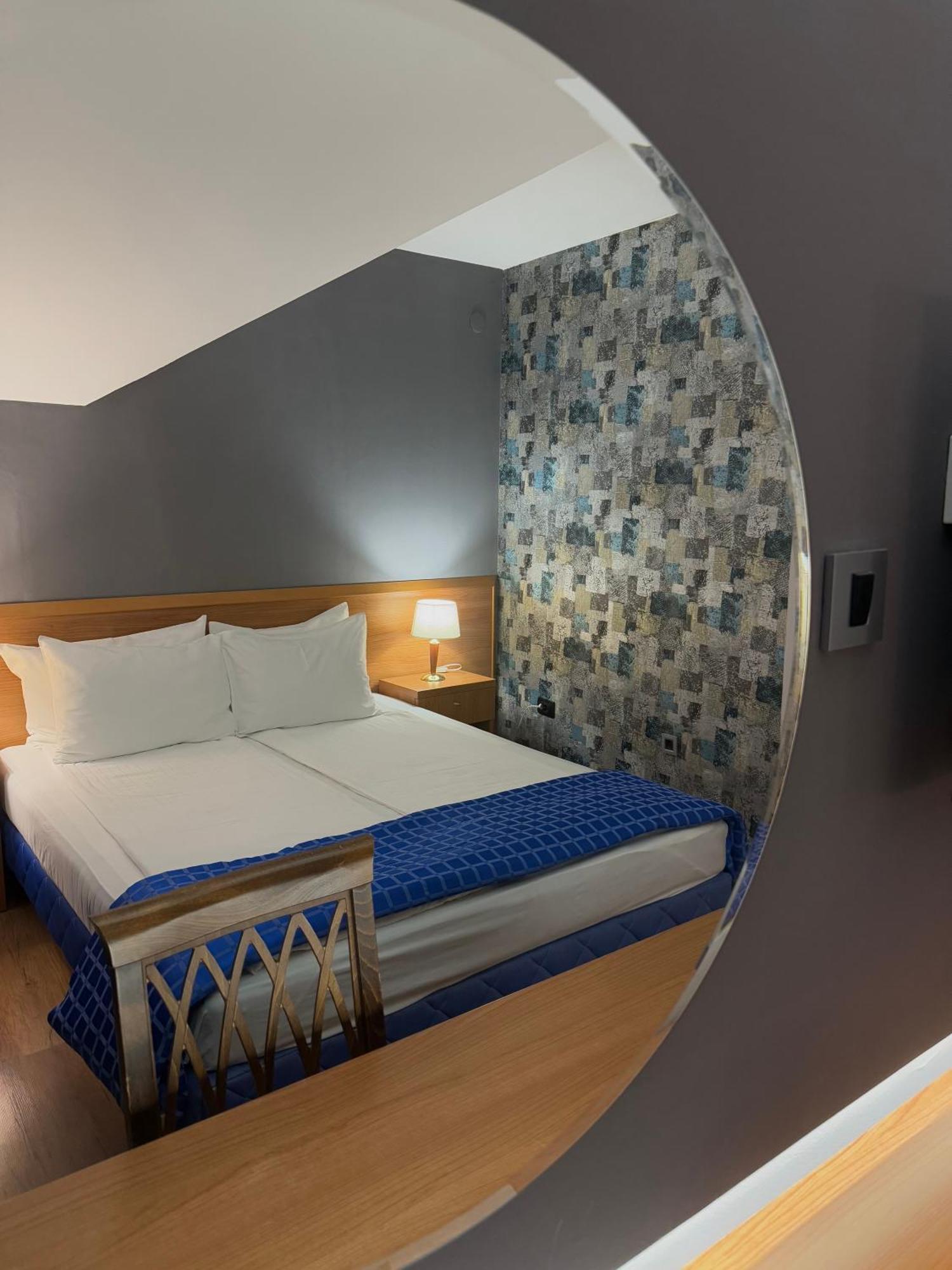 Motel M Vlasenica מראה חיצוני תמונה