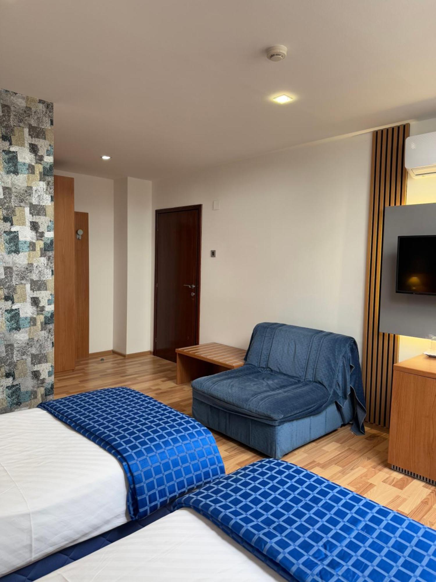 Motel M Vlasenica מראה חיצוני תמונה