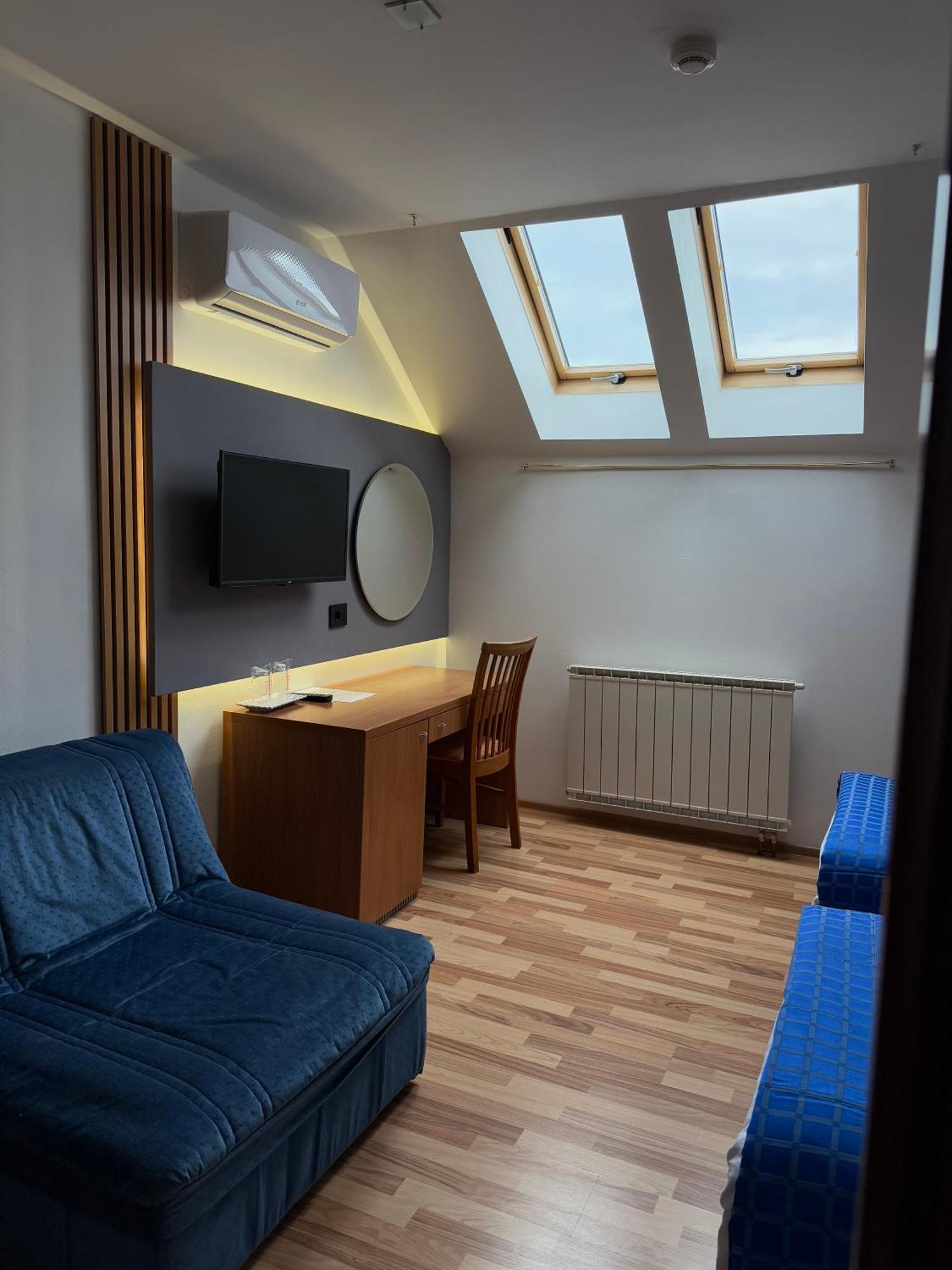 Motel M Vlasenica מראה חיצוני תמונה